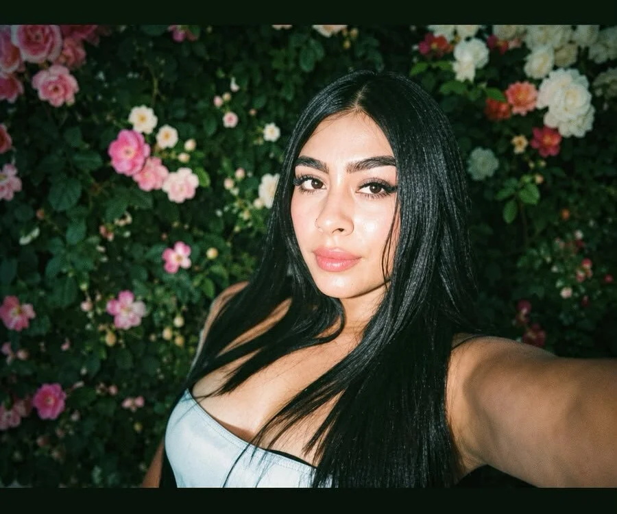 emily_rodriguez0 Offline XXX-Chat