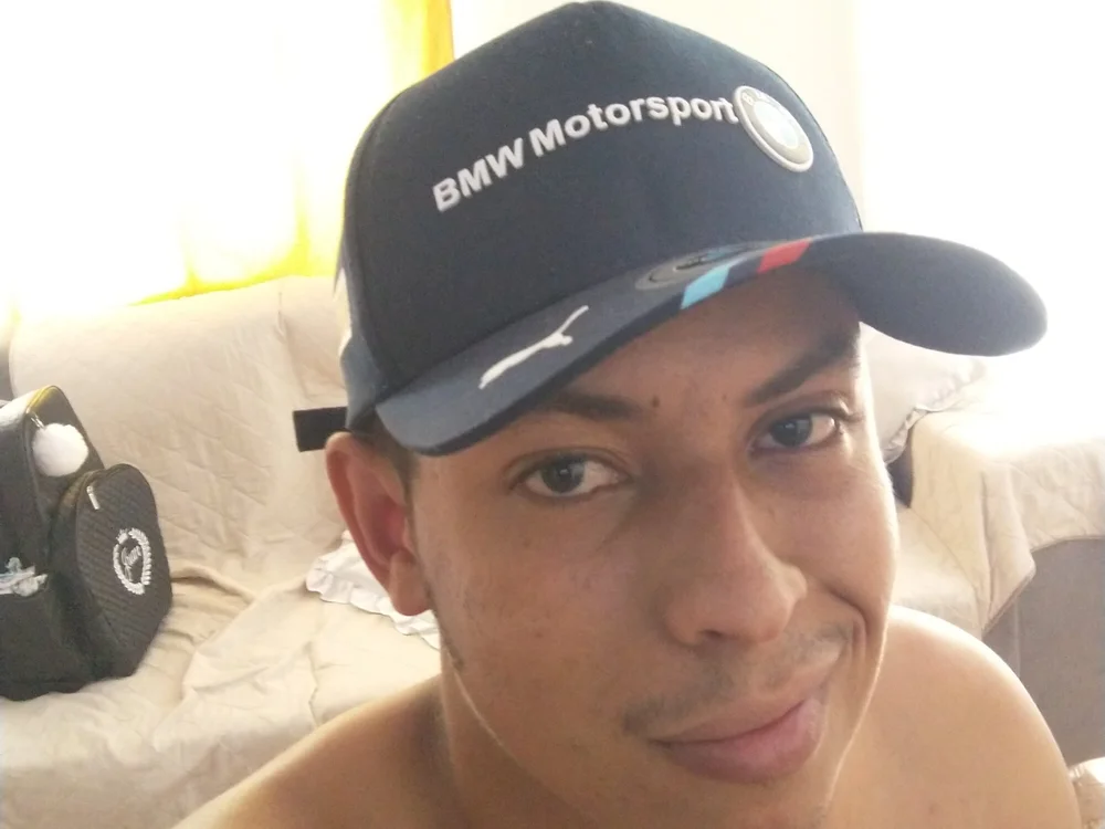 Offline chatovací místnost boy17ctm