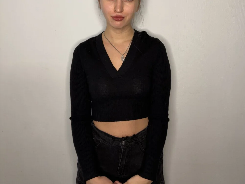 Chatroom XXX hors ligne de AshelyPeakes