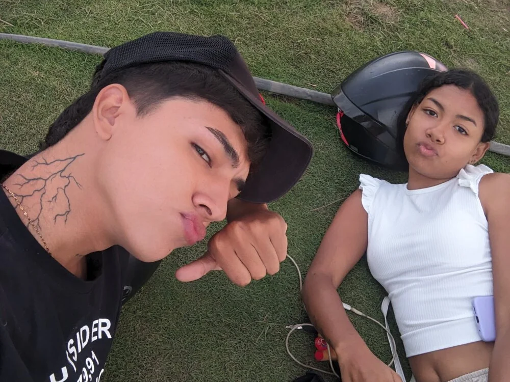 alice2liam's Offline XXX Chat