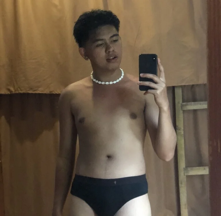 LustTitanX 离线XXX聊天