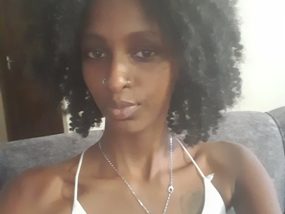 petite_princess5's Offline Chat Room