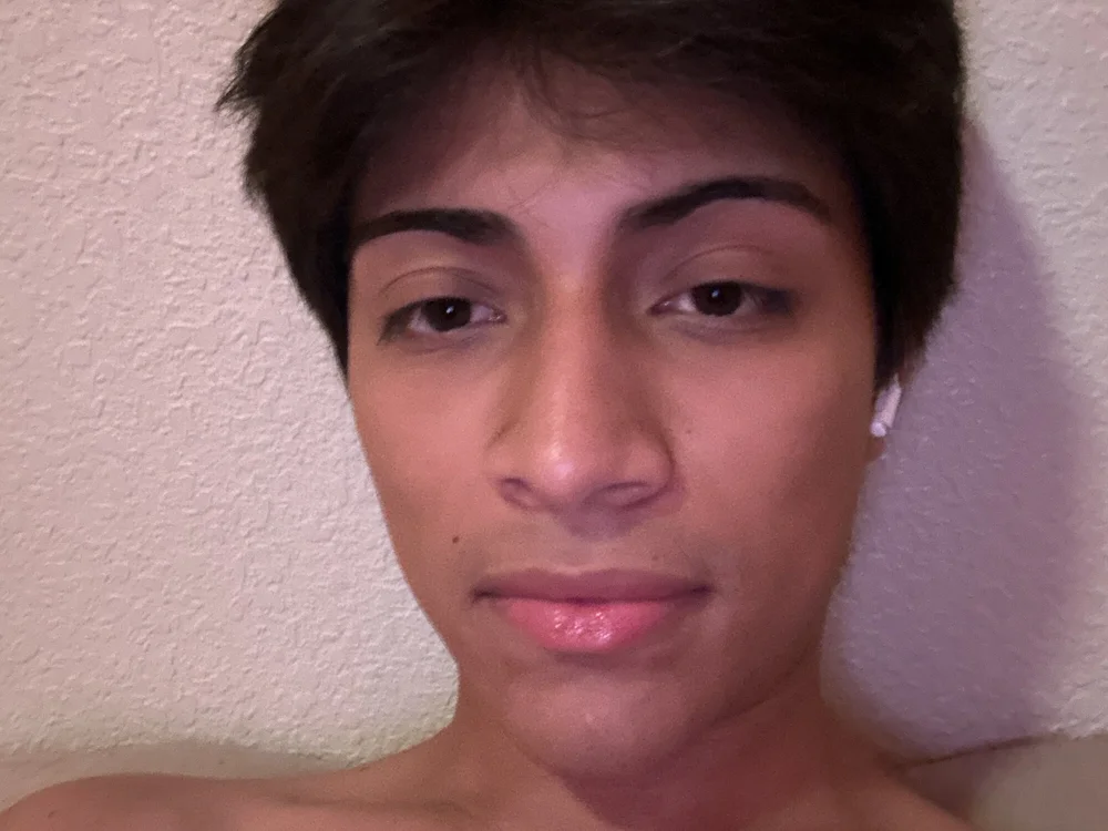 Offline chatovací místnost Bryan559J