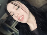 amanda-miki's Offline Chat Room