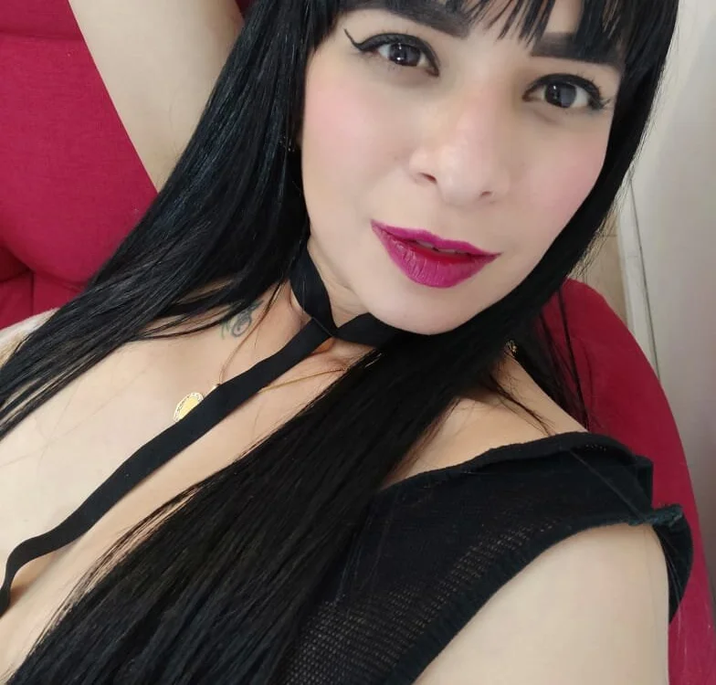 marialionza's Offline Chat Room