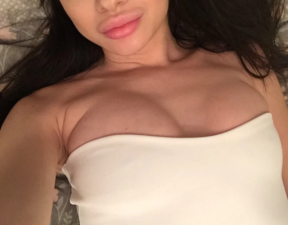 Layana_Ro Offline XXX-chat