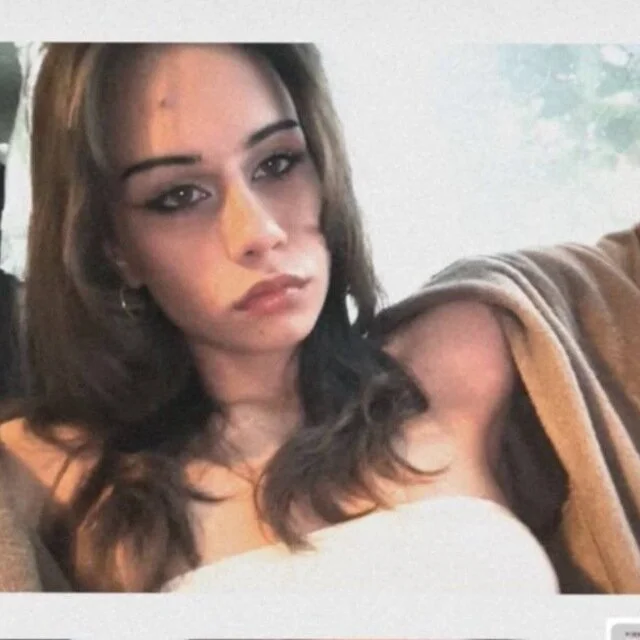 ElsyRaner Chat XXX Ngoại tuyến