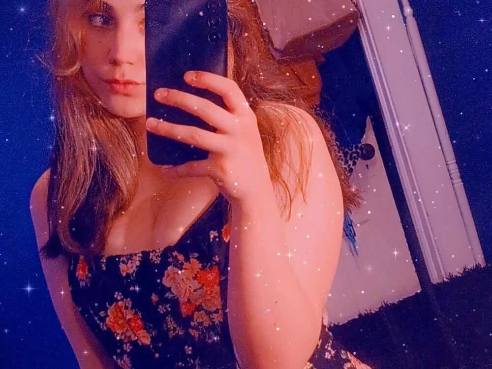 Vanessa_Nicolee's Offline XXX Chat