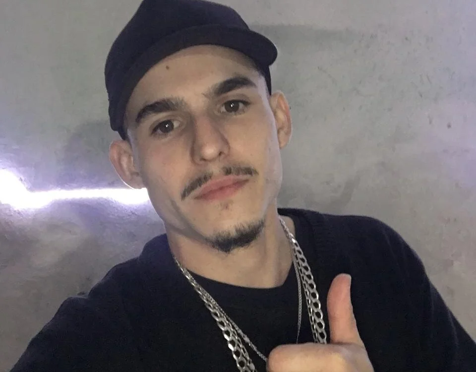 liveacttioncock's Offline XXX Chat
