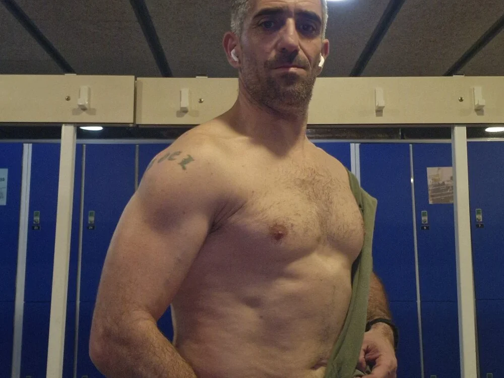 MetricTopic Chat XXX offline