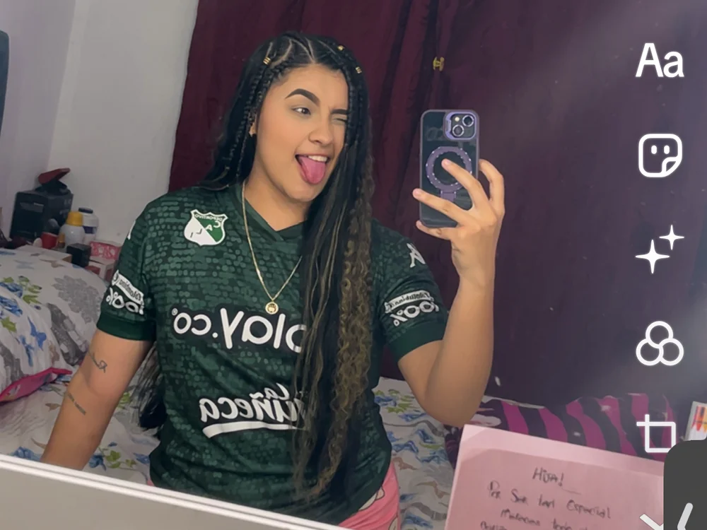 magy_22n Offline XXX chat