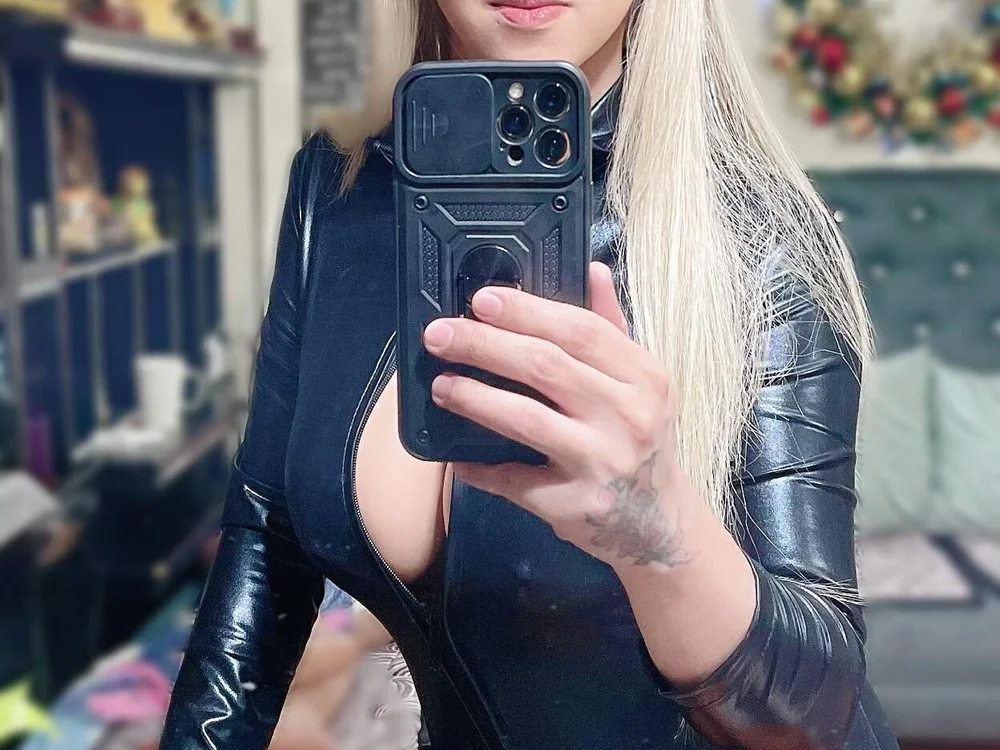 GoddessTASHA's Offline XXX Chat