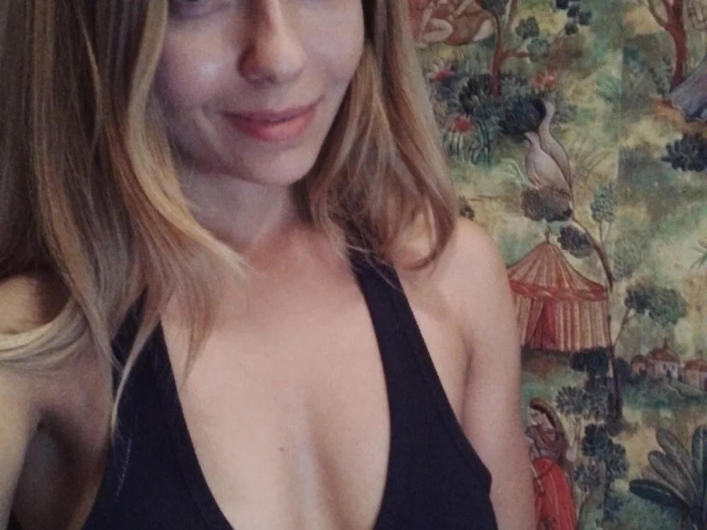 WhiteFlare's Offline Chat Room