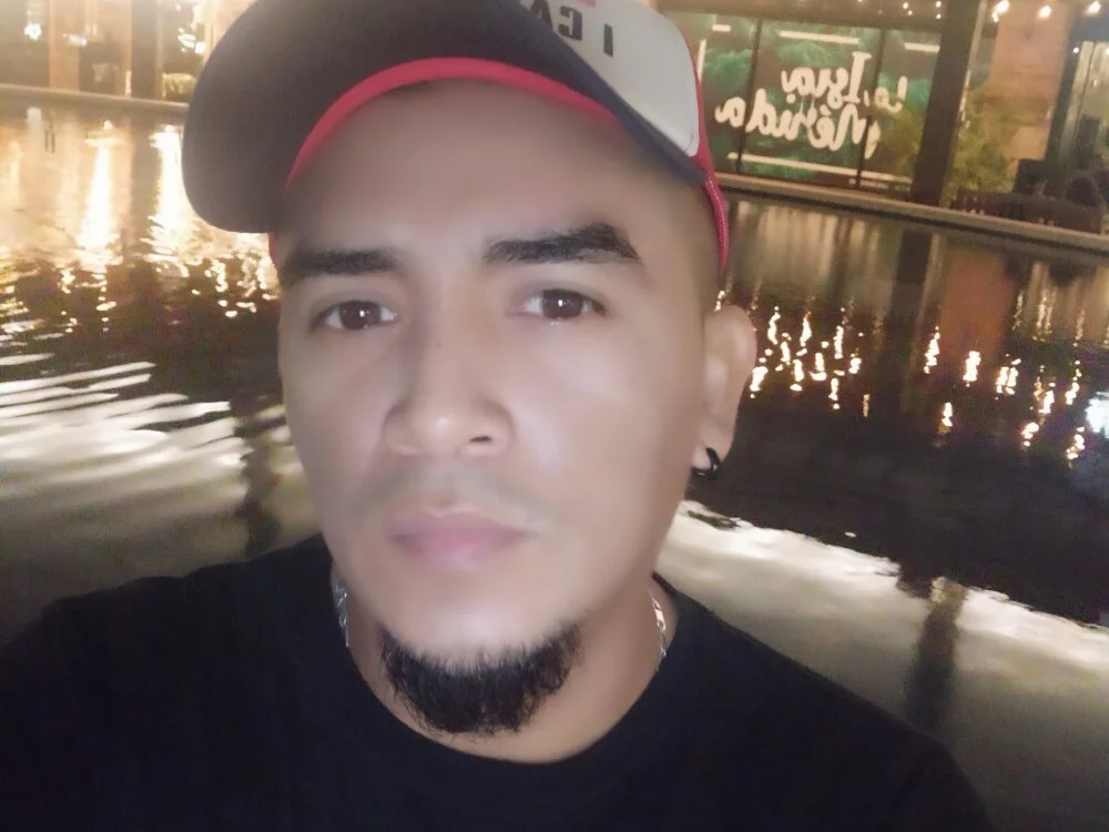 Chatroom XXX hors ligne de SecurePlanet9