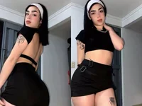 raven_doll11's Offline XXX Chat