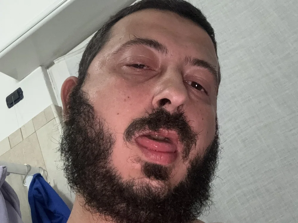 JACKOTHEX87____'s Offline Chat Room