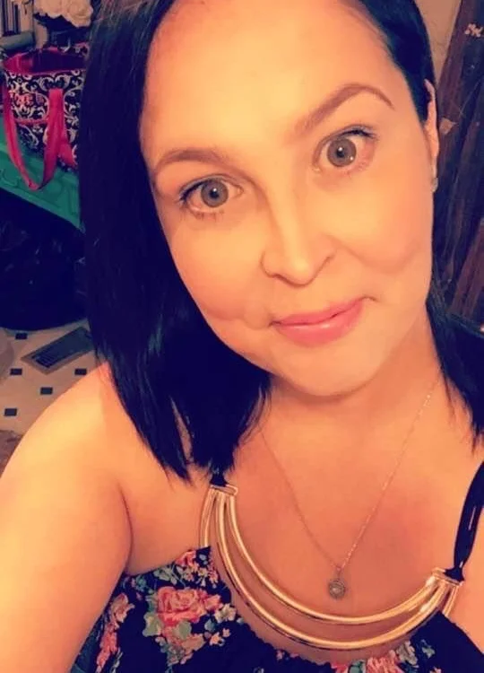 butterflyfreak Offline XXX-Chat