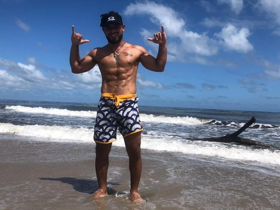 دردشة Louis_marley__ الجنسية دون اتصال