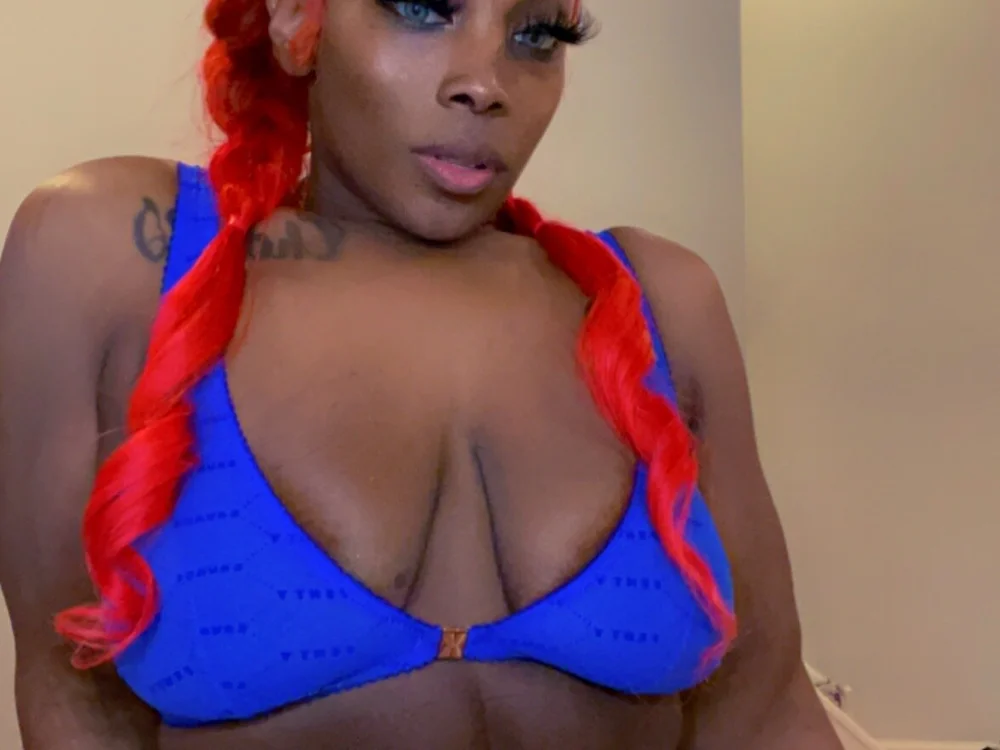sweetestkhandi's Offline Chat Room
