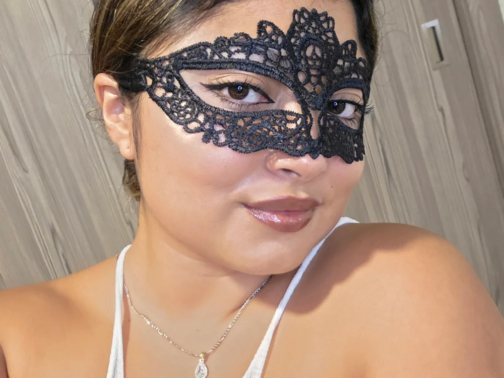 2323_Juls cover photo