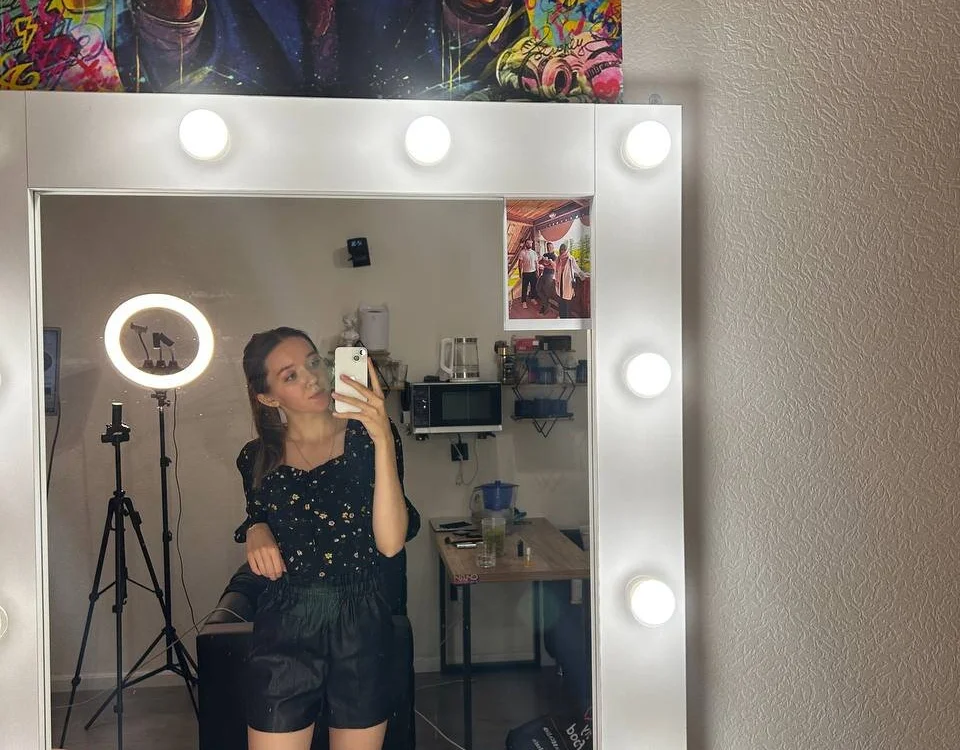 Lia_Moonn's Offline XXX Chat