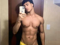 Nicolas_brown_