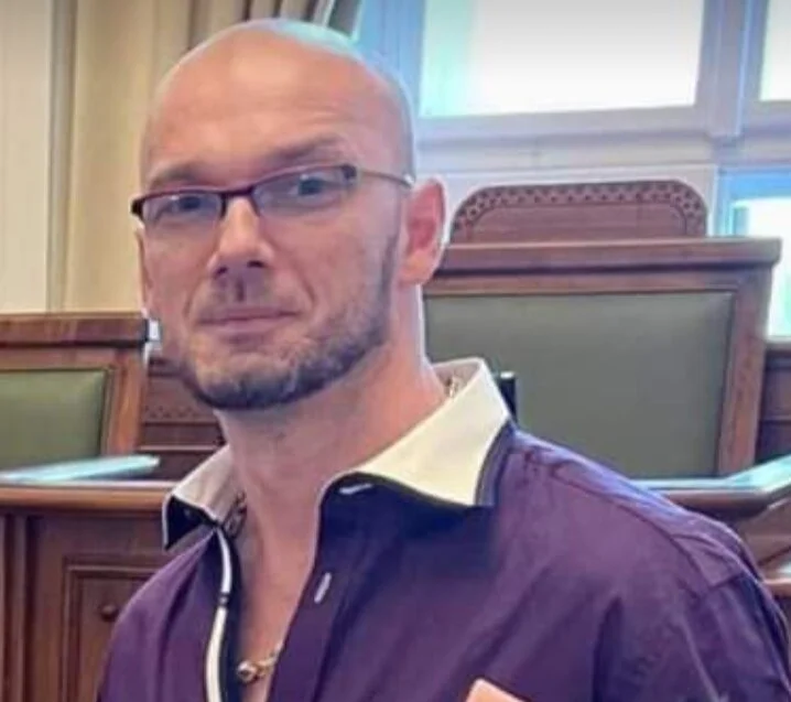 sebysballs Adlı Modelin Çevrimdışı XXX Sohbeti