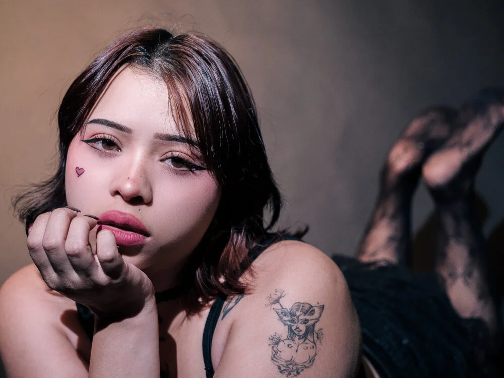 IzisLust Obrolan XXX Offline