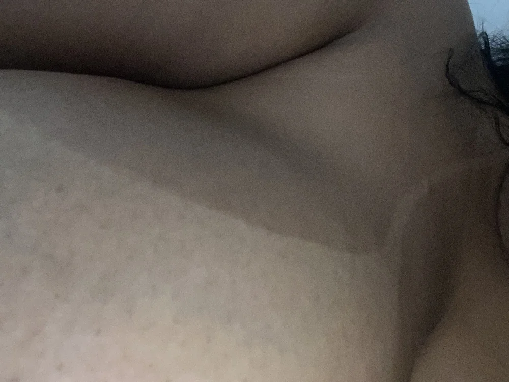 eu_lauraa Offline XXX-chat