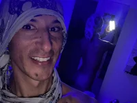 Davidorlando333@xh's Offline XXX Chat