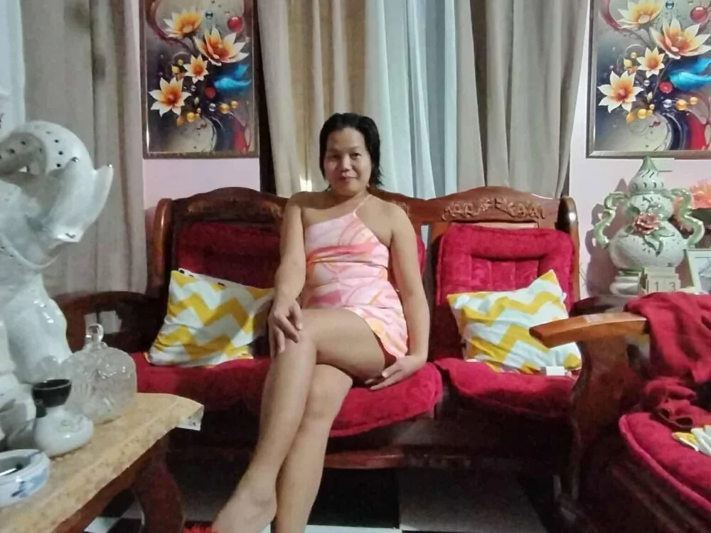 Pinay_mayla অফলাইন XXX চ্যাট