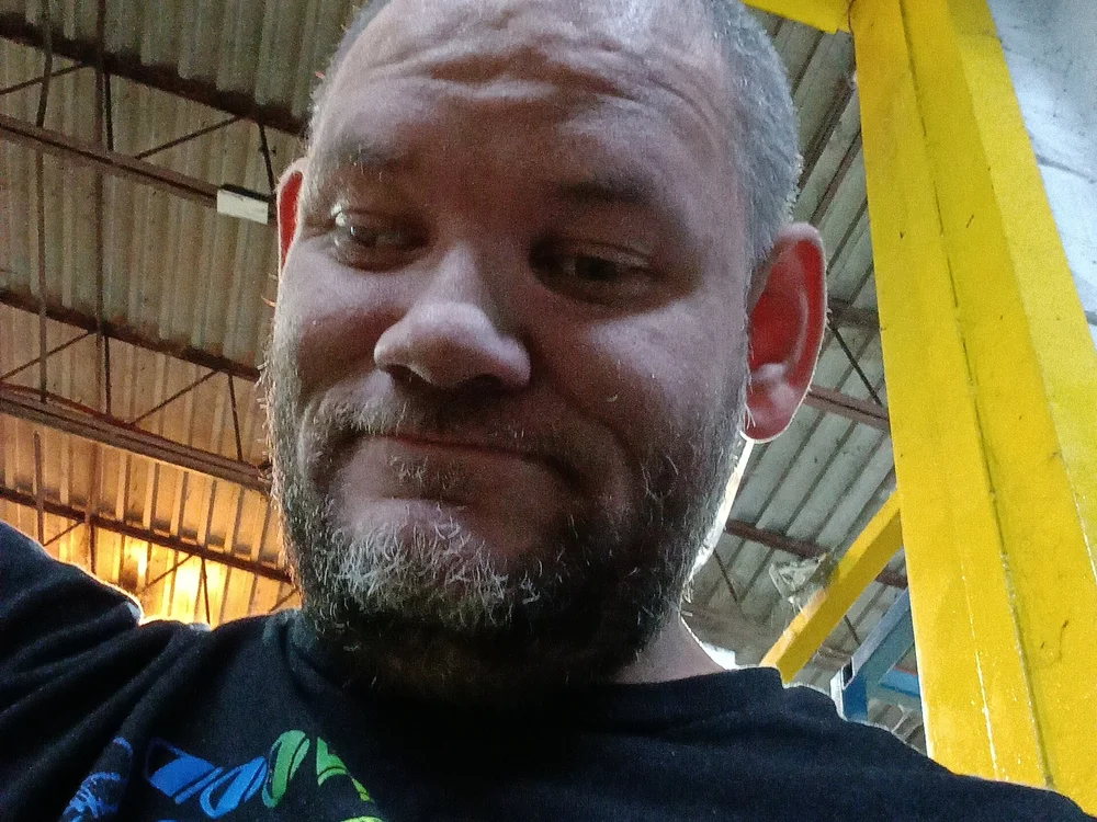 joft1984's Offline Chat Room