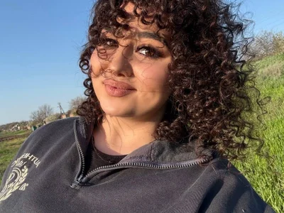 CorneliaHots - Girl 