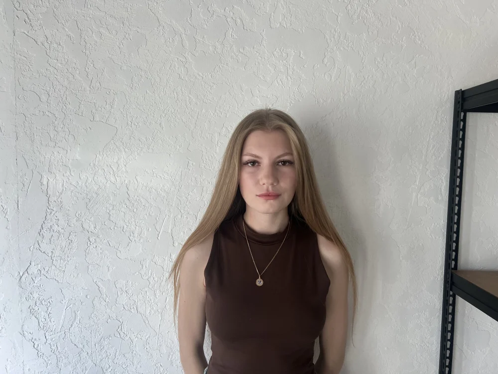 JaneenZaki offline chatrum