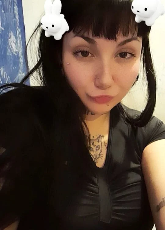 superpoderosa444's Offline Chat Room