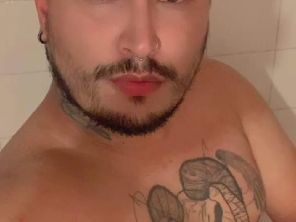 bebesitohot's Offline Chat Room