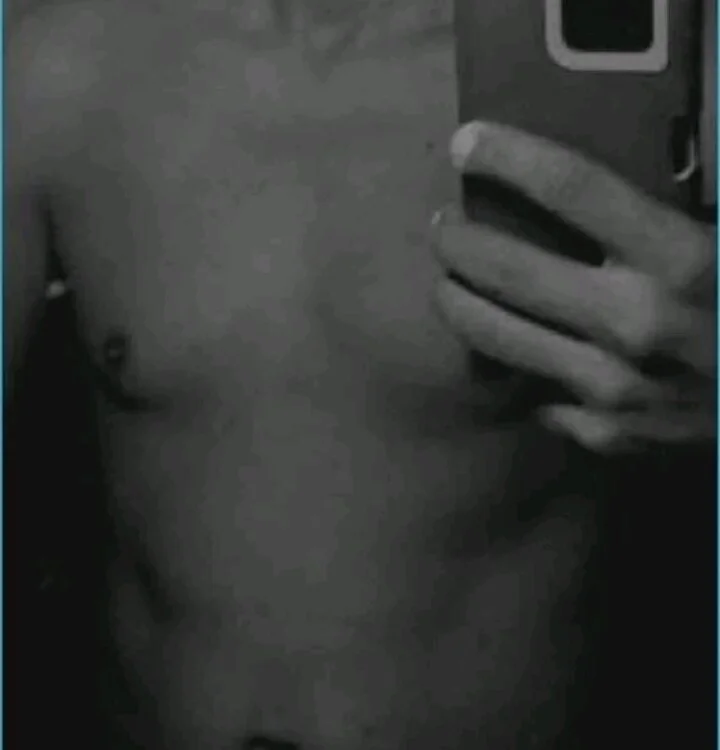 Juniorharo1982's Offline XXX Chat