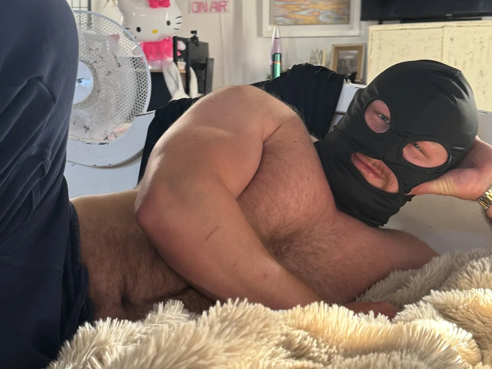 gymguy_123's Offline XXX Chat