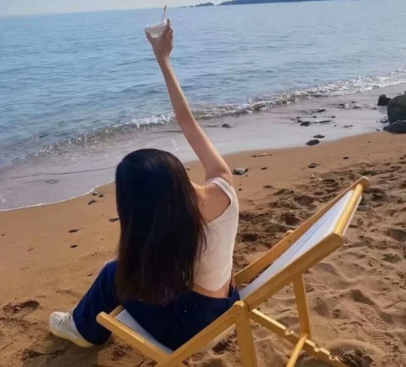 QIQI-QQ cover photo