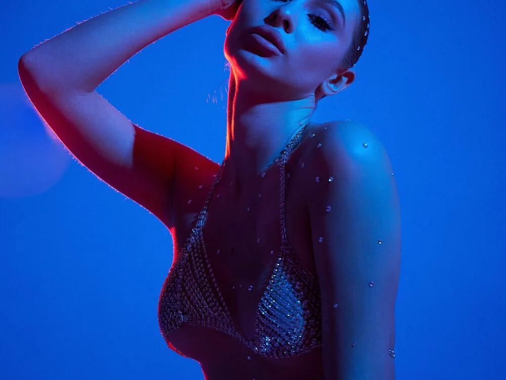 AlexaFlow – Offline XXX chat