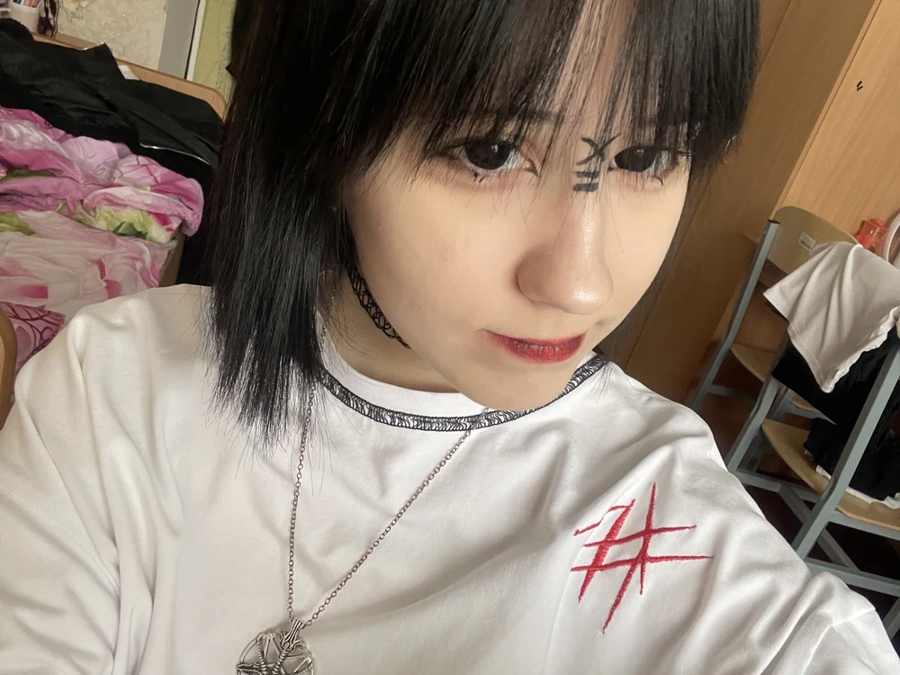 ElwineBallev's Offline XXX Chat