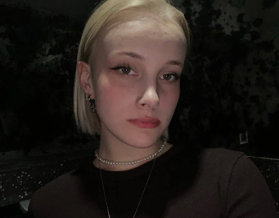 KirstinMcgeady's Offline XXX Chat