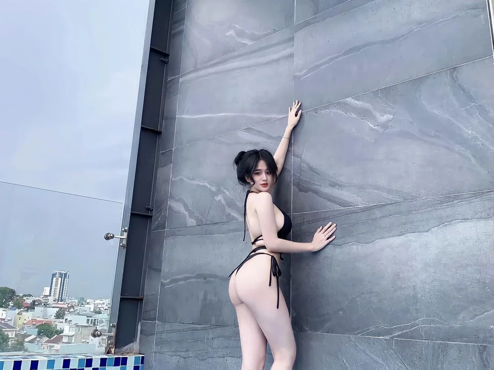 MYSEXY_2000's Offline Chat Room
