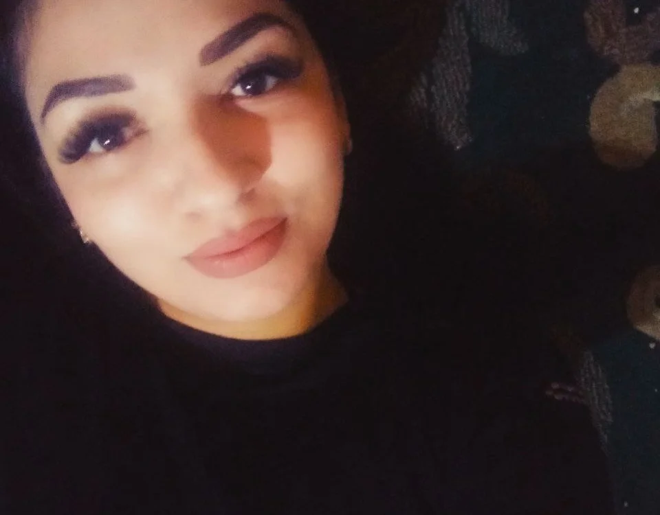 KarinaLees' Offline Chat Room