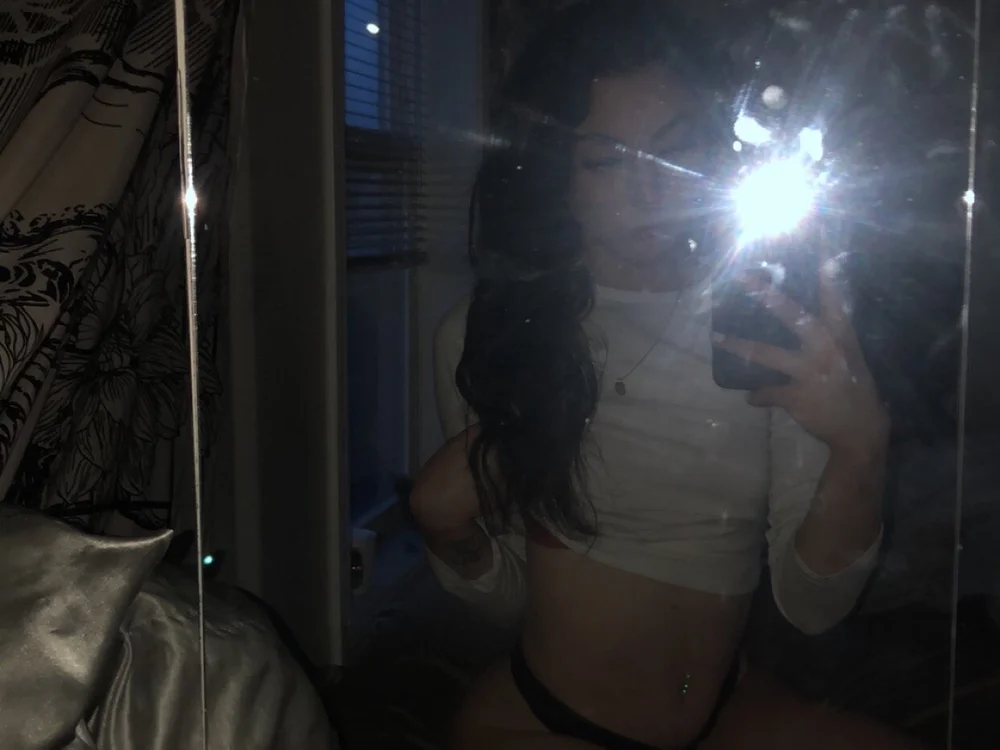 Pixie777's Offline XXX Chat