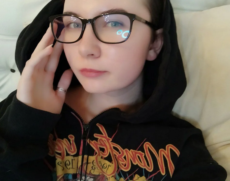 _Lollipop__'s Offline Chat Room