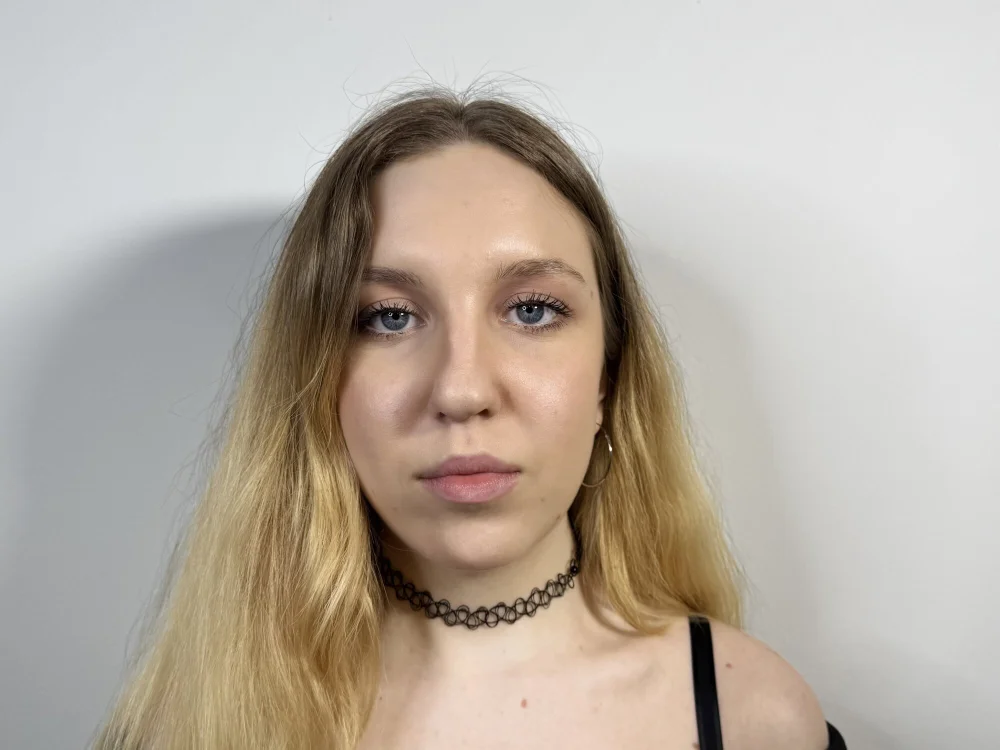 BlytheCrull's Offline Chat Room