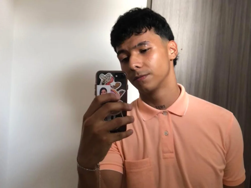 Teo_Bign Offline XXX chat