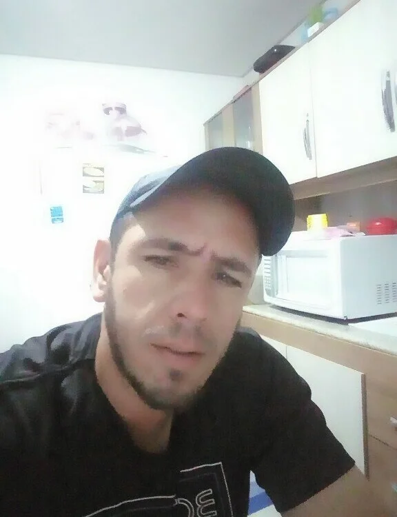 delima78's Offline XXX Chat