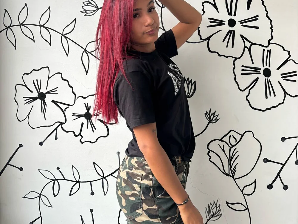 MiaFox6's Offline XXX Chat
